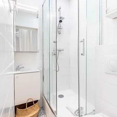 Guestready - Peaceful Retreat In Batignolles