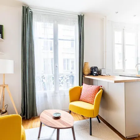 Guestready - Peaceful Retreat In Batignolles Appartement Parijs