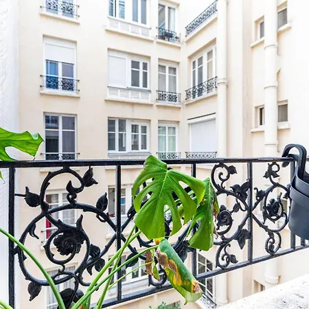 Appartement Guestready - Peaceful Retreat In Batignolles Parijs